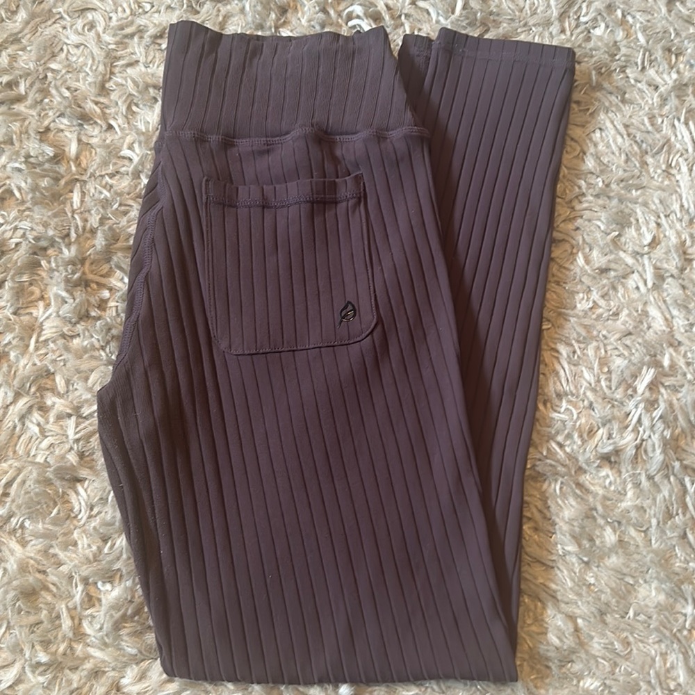 P’tula Ribbed Leggings- Pecan